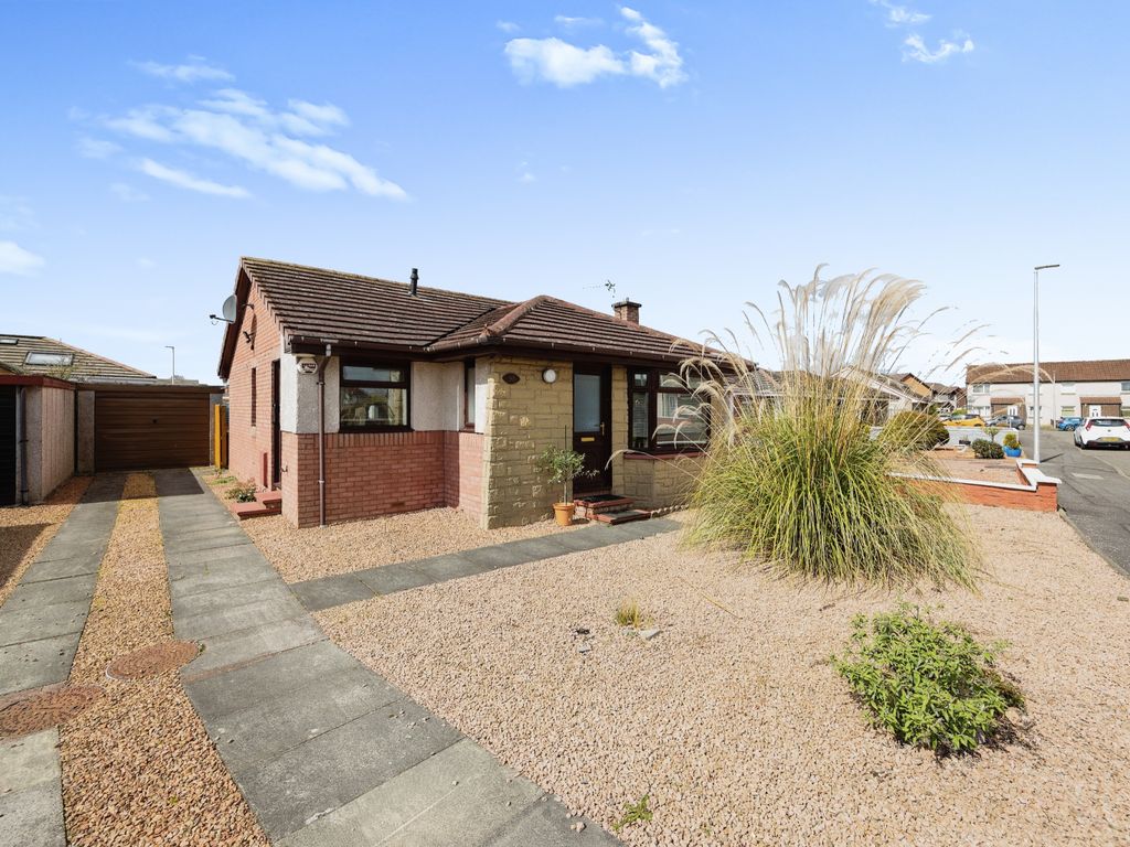 2 bed bungalow for sale in Bryce Avenue, Carron, Falkirk, Stirlingshire