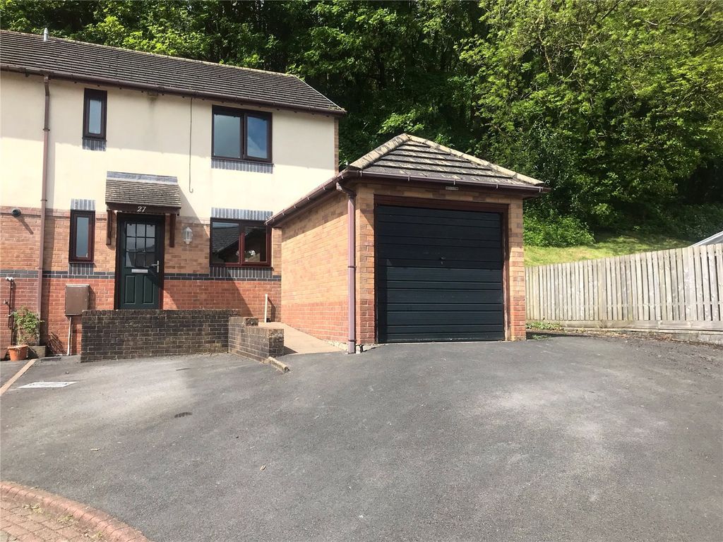 3 bed end terrace house for sale in Plas Ioan, Johnstown, Carmarthen, Carmarthenshire SA31 Zoopla