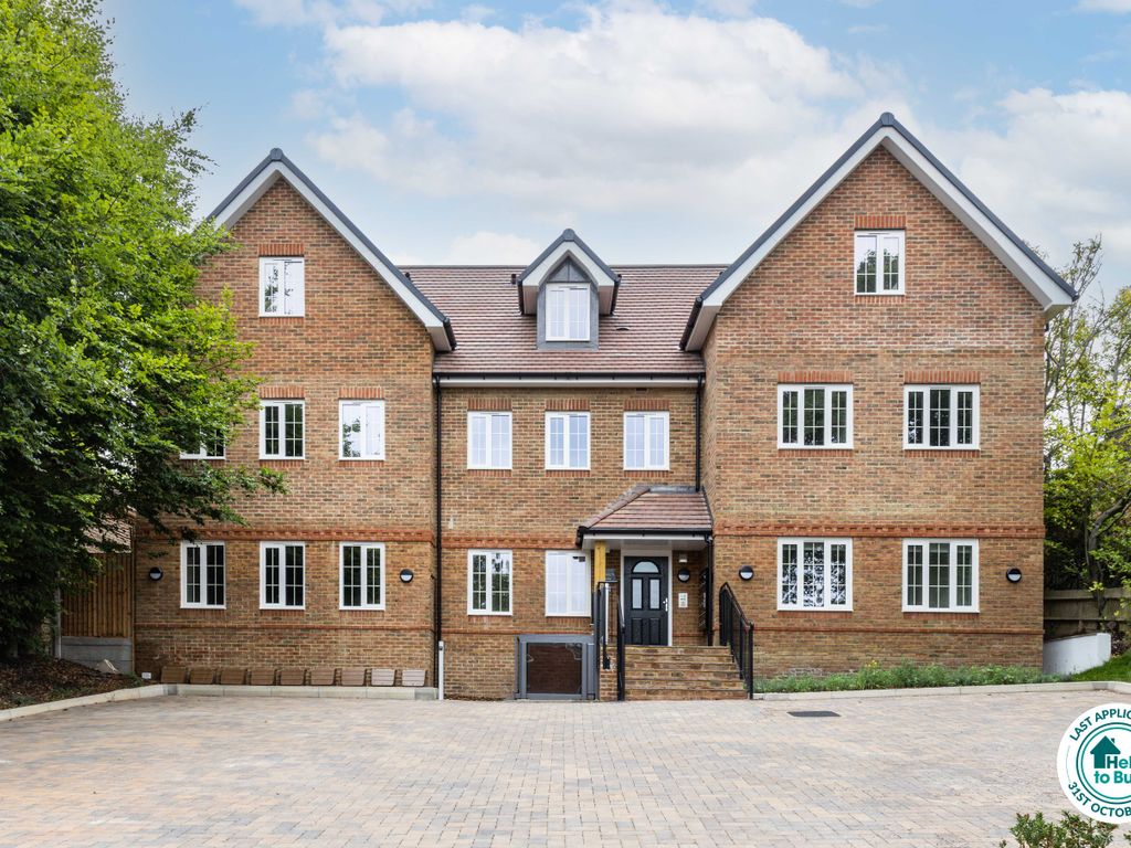 New home, 2 bed flat for sale in Fordwich House, Higher Drive, Purley