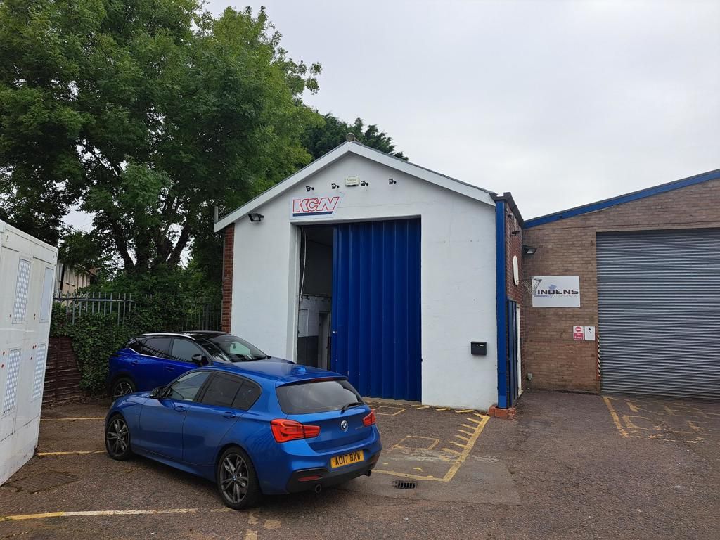 Warehouse to let in 13A Shuttleworth Road, Elms Farm Industrial Estate