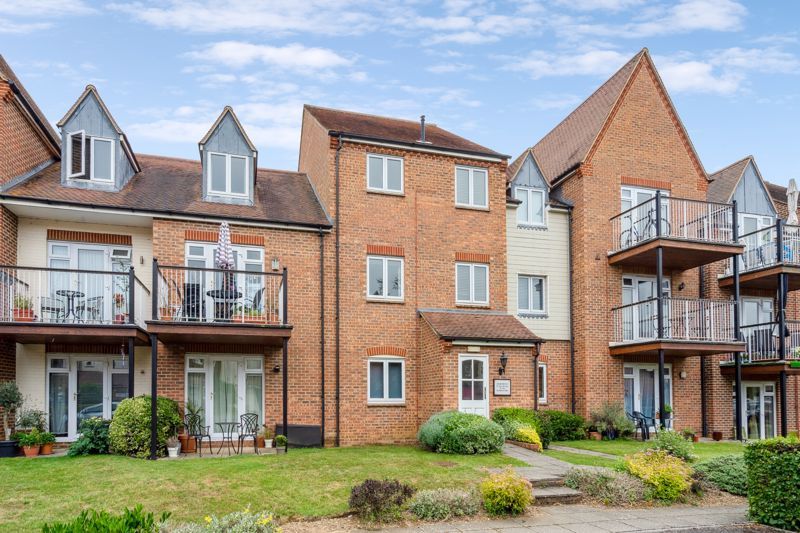 1 bed flat for sale in Marina Way, Abingdon OX14 Zoopla