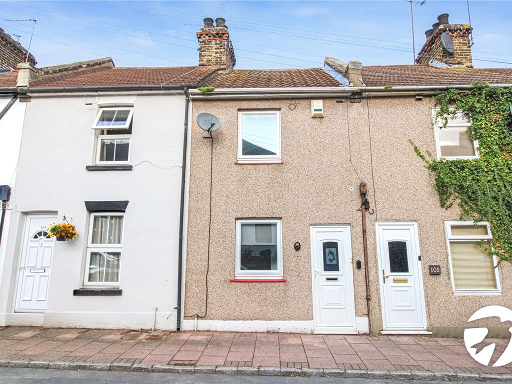 3 bed terraced house to rent in Charles Street, Greenhithe, Kent DA9, £
