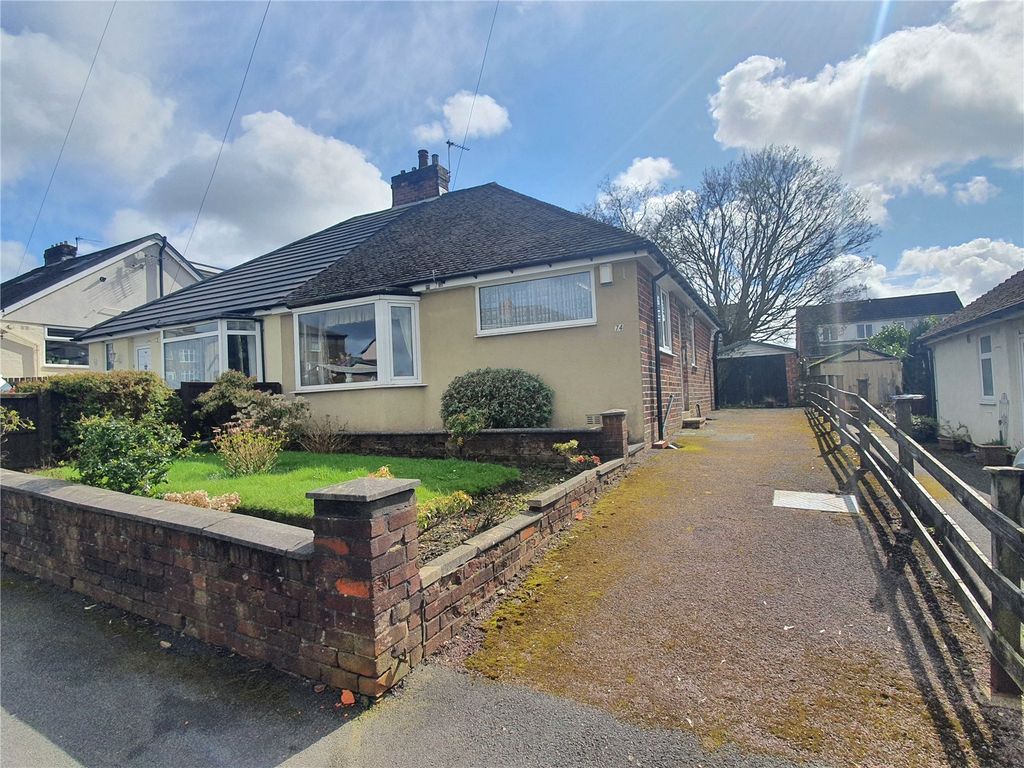 2 bed bungalow for sale in Lyndhurst Avenue, Blackburn, Lancashire BB1