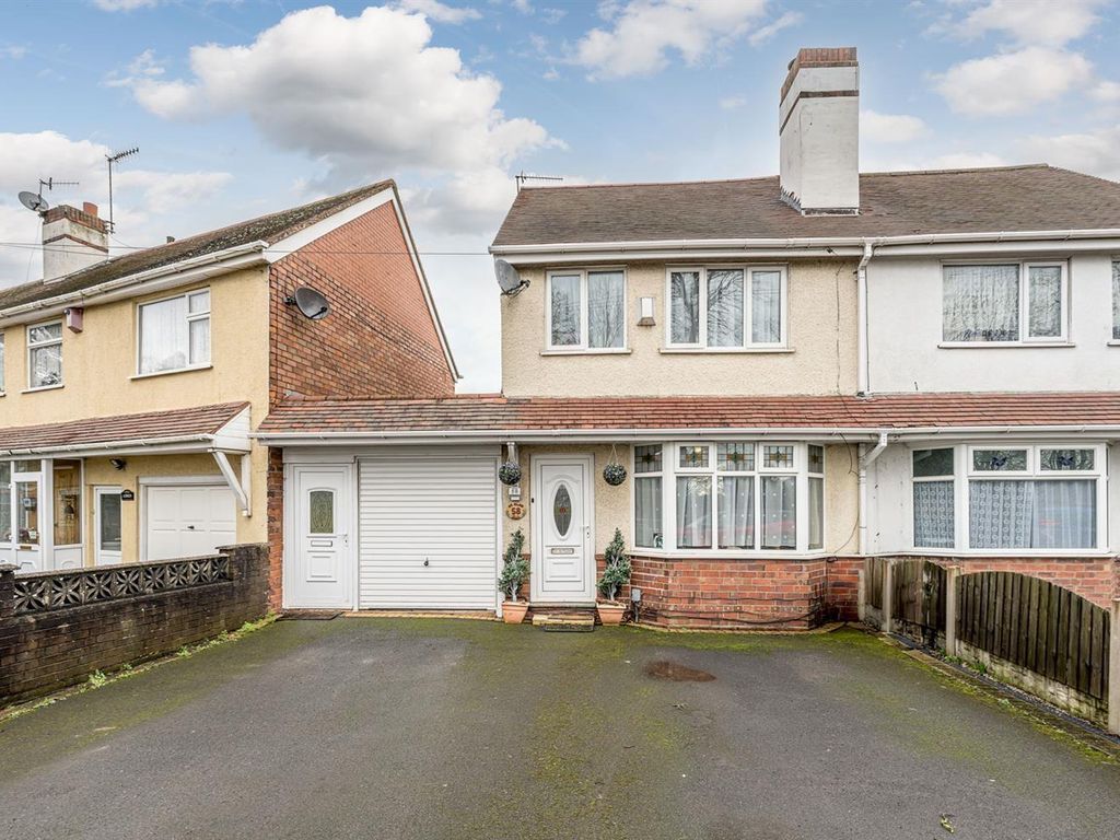 2 bed semidetached house for sale in Lawnswood Road, Stourbridge DY8