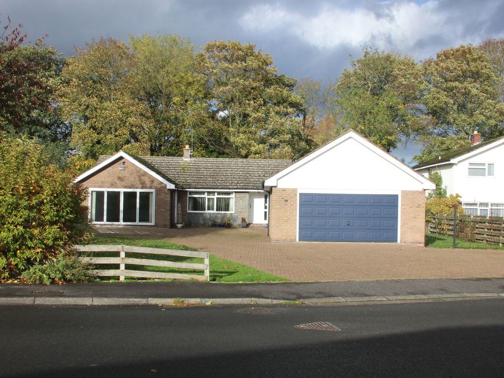 4 bed detached house for sale in Parkfield, Stillington, York YO61 Zoopla