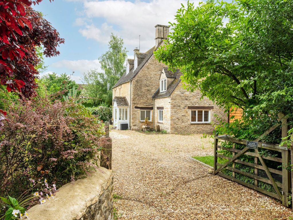 5 bed cottage for sale in Marshmouth Lane, BourtonOnTheWater GL54