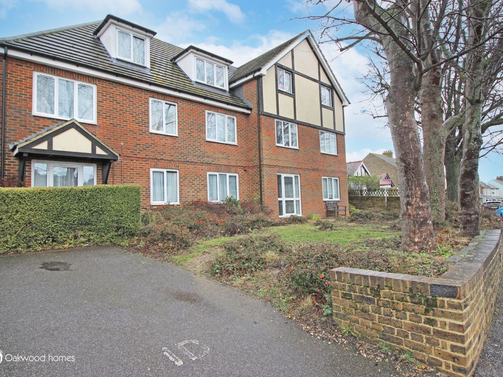 2 bed flat for sale in Dane Park Road, Ramsgate CT11 Zoopla