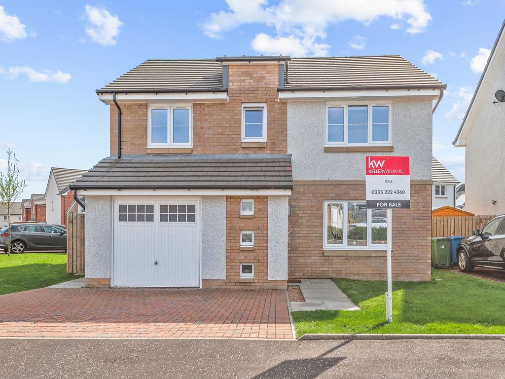 4 bed detached house for sale in Monteith Avenue, St Ninians, Stirling