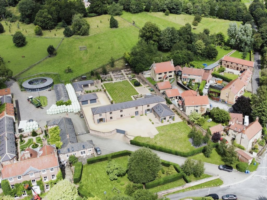 4 bed detached house for sale in Burrill Lane, Brantingham, Brough HU15