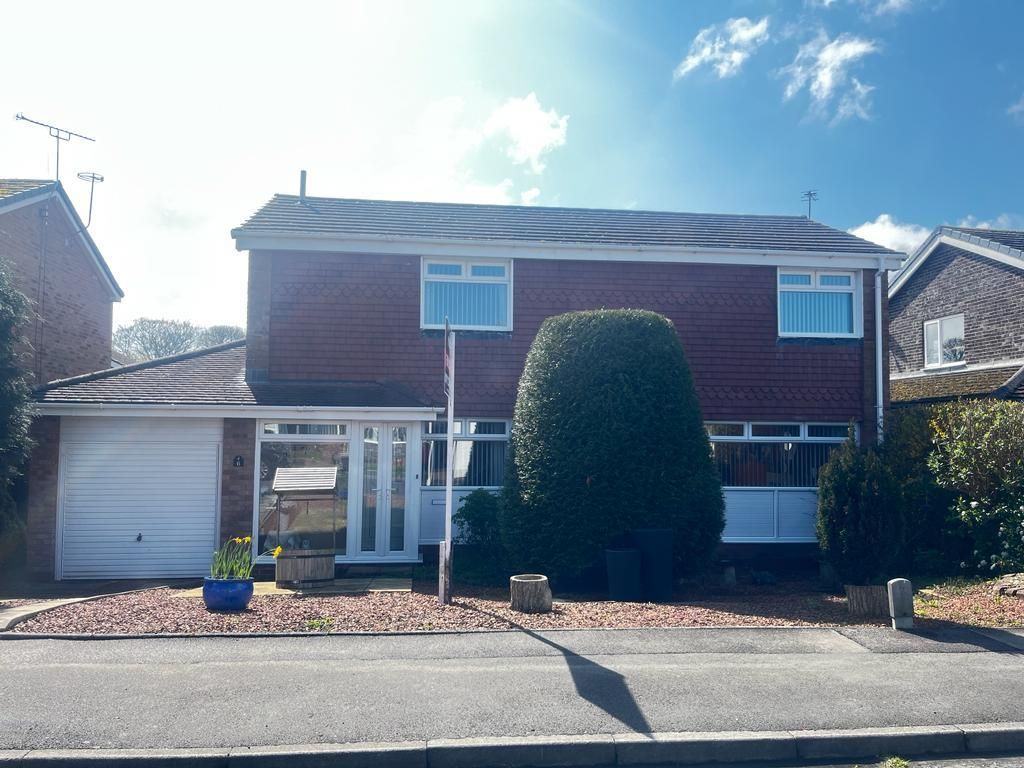 4 bed detached house for sale in Thornhill Close, Seaton Delaval