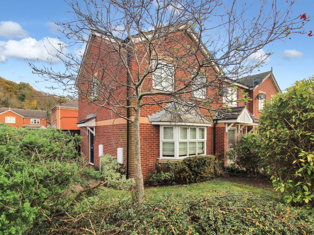 3 bed end terrace house for sale in Windmill View, Colwick, Nottingham NG2, £200,000 Zoopla