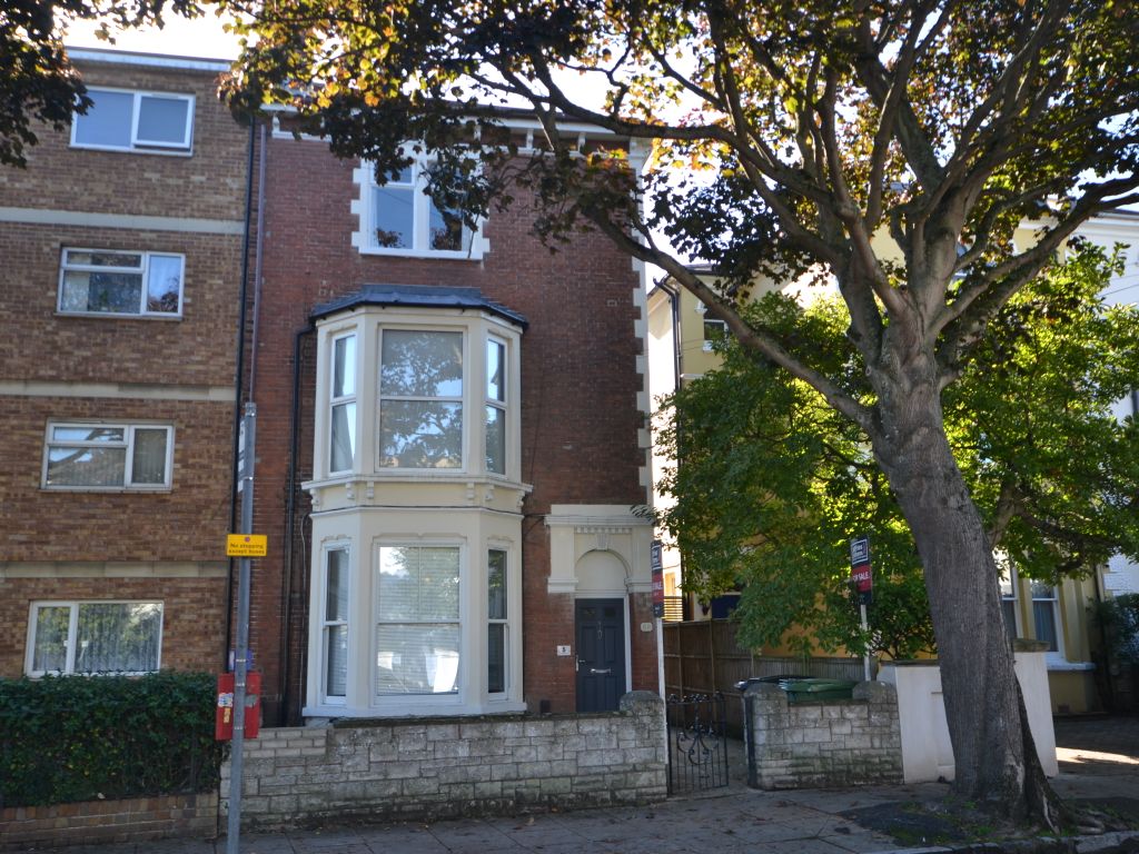 Studio for sale in Campbell Road, Southsea PO5, £80,000 Zoopla
