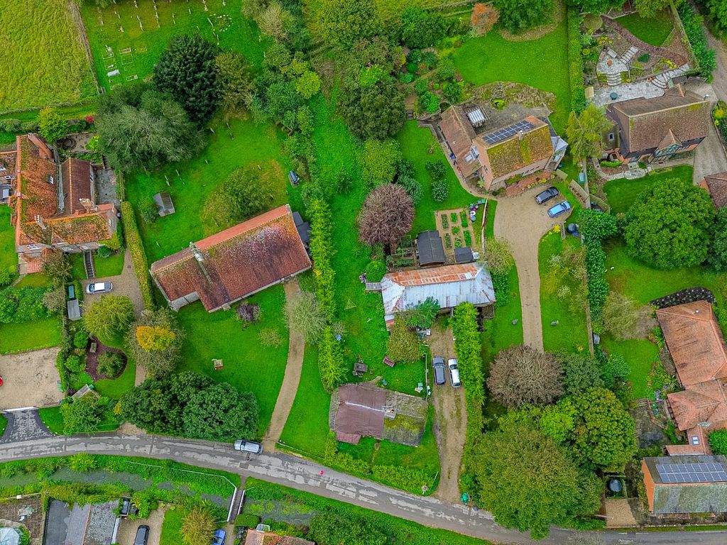 3 bed cottage for sale in Eastbury, Hungerford RG17, £580,000 Zoopla