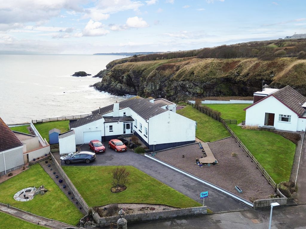 4 bed bungalow for sale in South Headlands Crescent, Newtonhill