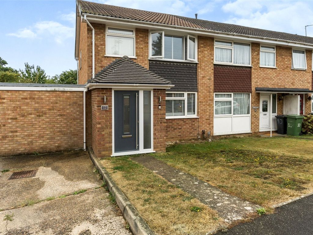 3 bed end terrace house for sale in Northfleet Close, Maidstone ME14
