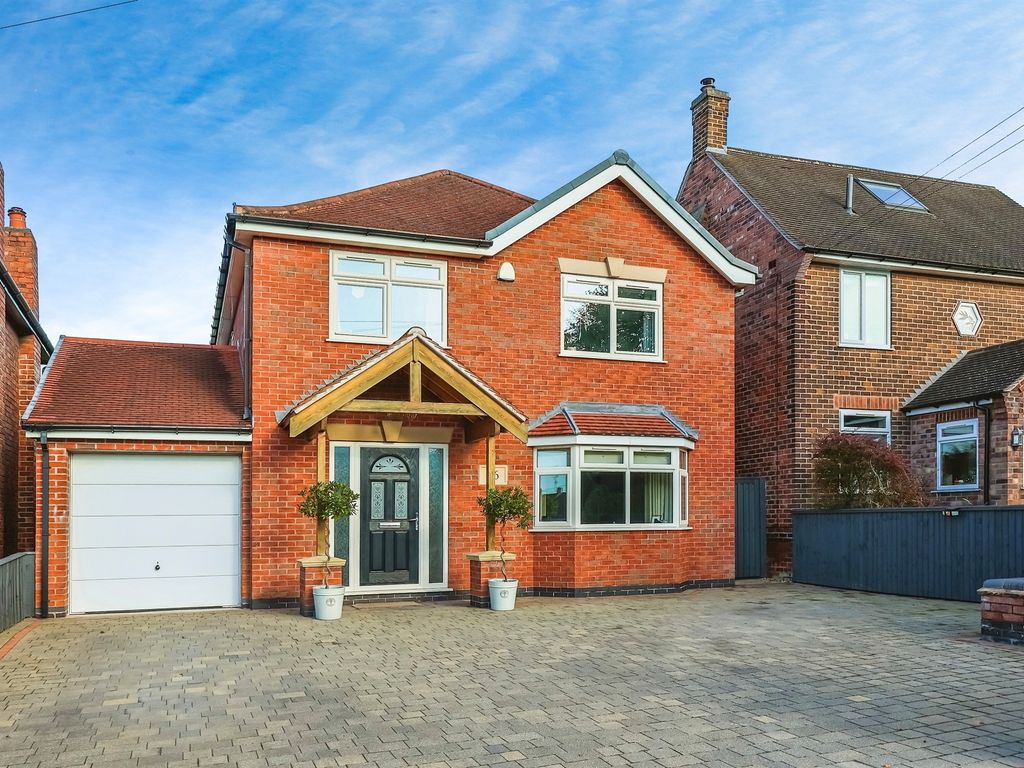 4 bed detached house for sale in Mill Road, Newthorpe, Nottingham NG16
