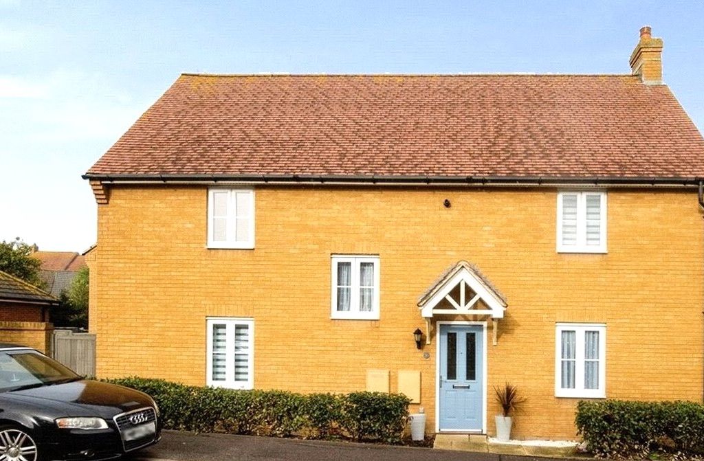 4 bed detached house for sale in Brambles Close, Minster On Sea