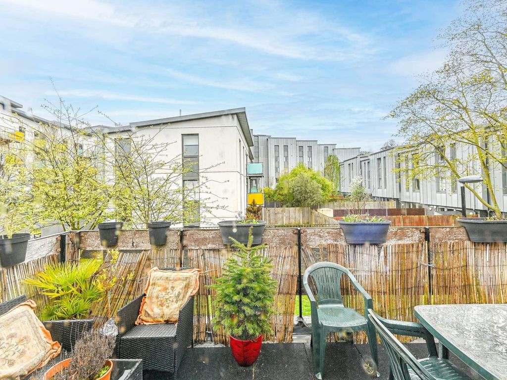 1 bed flat for sale in Clarence Avenue, Clapham Park, London SW4 Zoopla