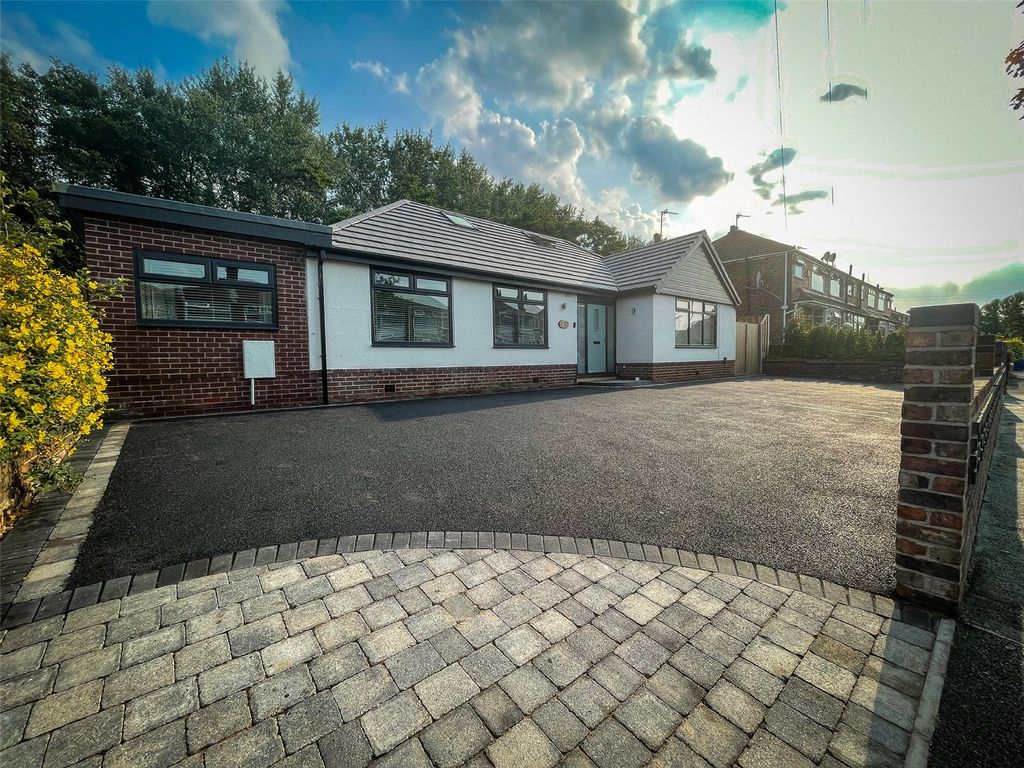 5 bed bungalow for sale in Charlestown Road, Blackley, Manchester M9, £