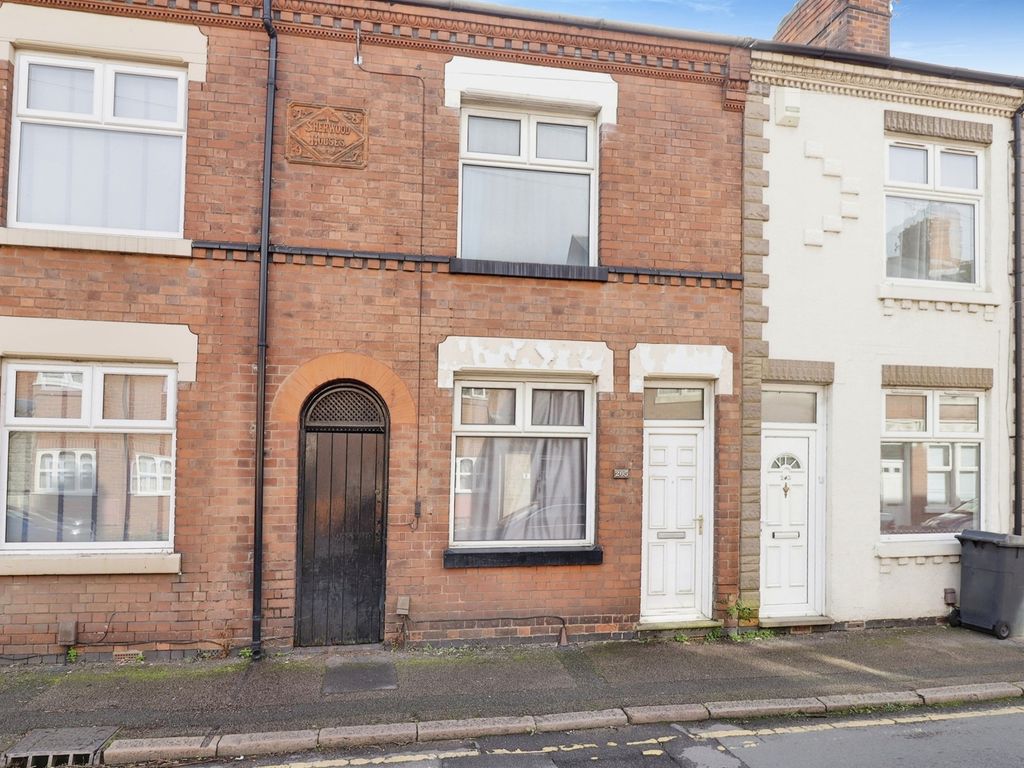 3 bed terraced house for sale in Beaumanor Road, Leicester LE4, £