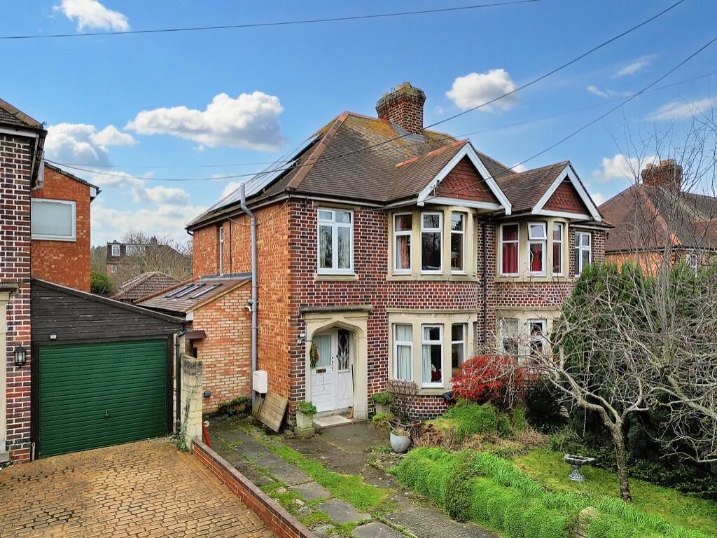 3 bed semidetached house for sale in Westminster Way, Oxford OX2, £