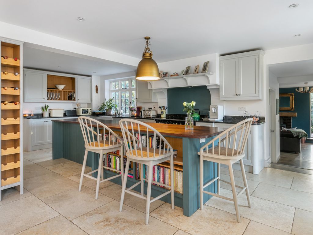 5 bed semidetached house for sale in Axford, Preston Candover RG25