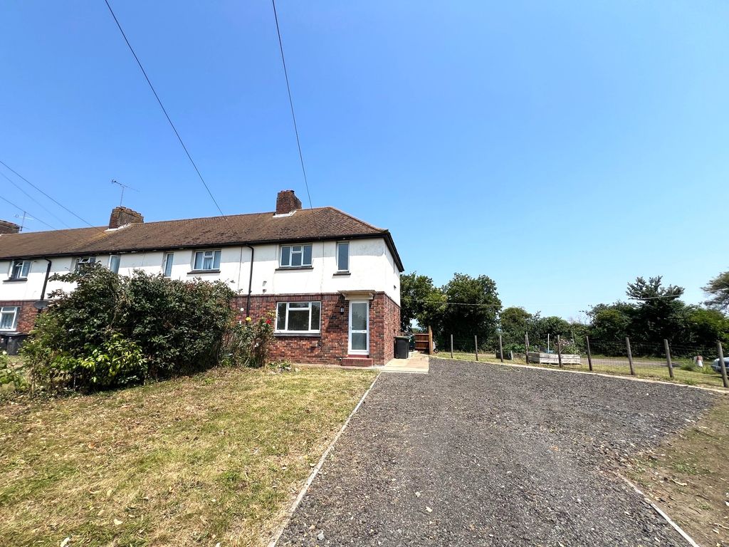 3 bed end terrace house to rent in Well Street, East Malling, West