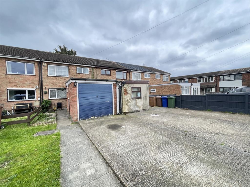 3 bed terraced house for sale in Fleming Gardens, Tilbury RM18, £