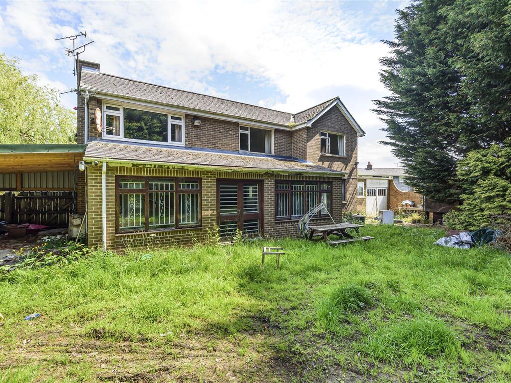 The Rowans, Wetherby LS22  