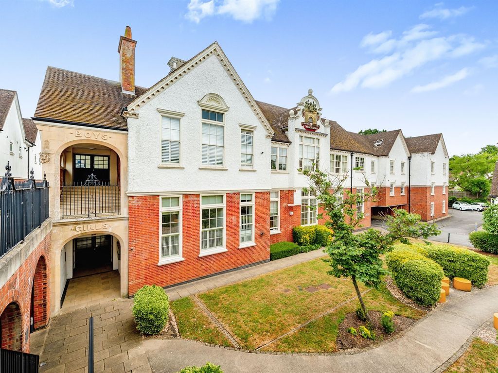 1 bed flat for sale in Old School Close, Redhill RH1 Zoopla