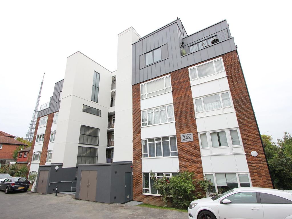 2 bed flat for sale in South Norwood Hill, London SE25, £290,000 Zoopla