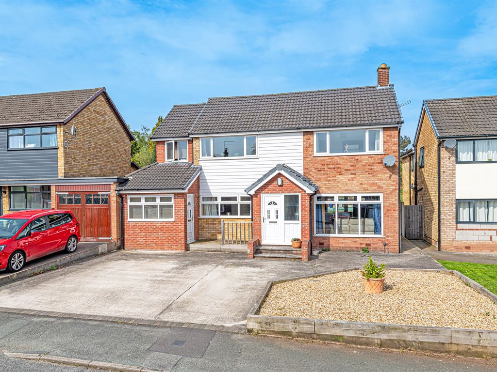 5 bed detached house for sale in Ennerdale Drive, Frodsham WA6 Zoopla