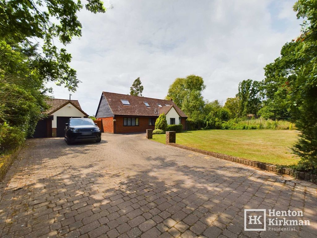 4 bed property for sale in Blind Lane, Billericay CM12 Zoopla