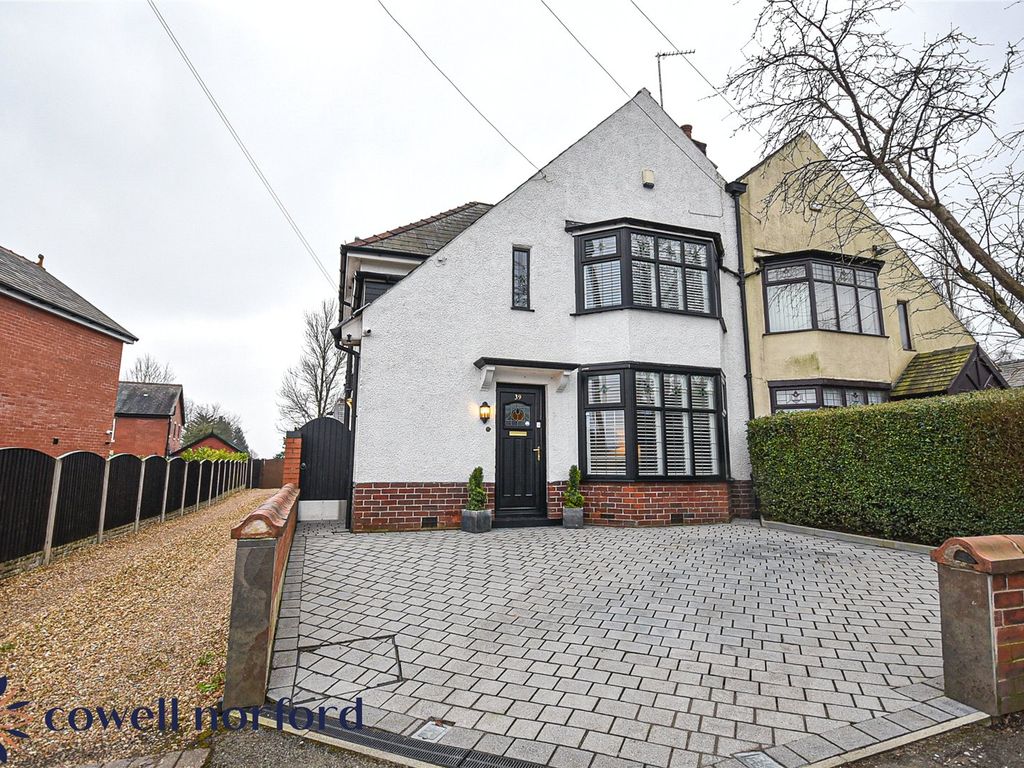 3 bed semidetached house for sale in Bagslate Moor Road, Norden