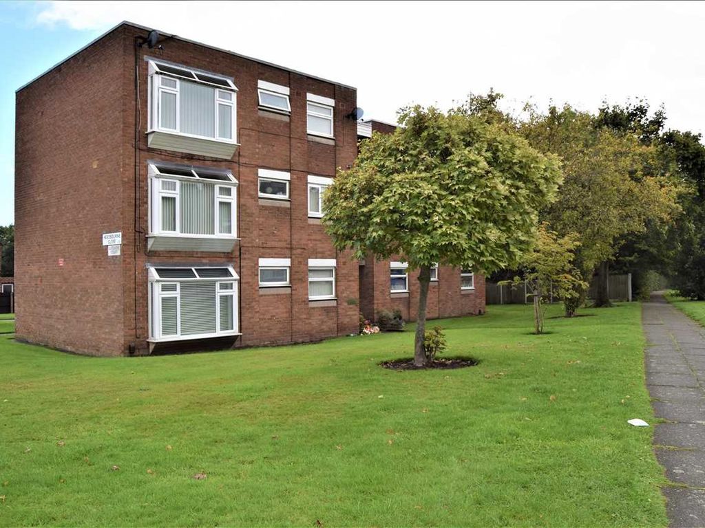 2 bed flat for sale in Gateacre Court, Gateacre Park Drive, Liverpool