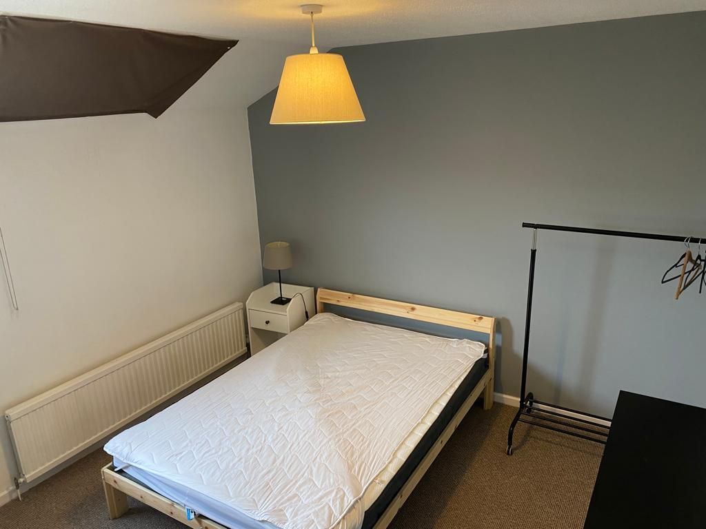 Room to rent in North Twelfth Street, Milton Keynes MK9 Zoopla