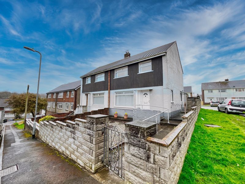 3 bed semidetached house for sale in 2 Bryn Morfa, Bridgend CF31 Zoopla