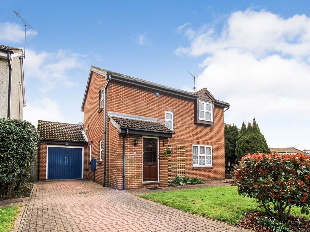 3 bed detached house for sale in Palmera Avenue, Calcot, Reading RG31
