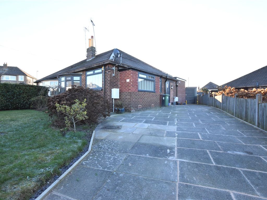 2 bed bungalow for sale in Kingswear Crescent, Leeds, West Yorkshire LS15 Zoopla