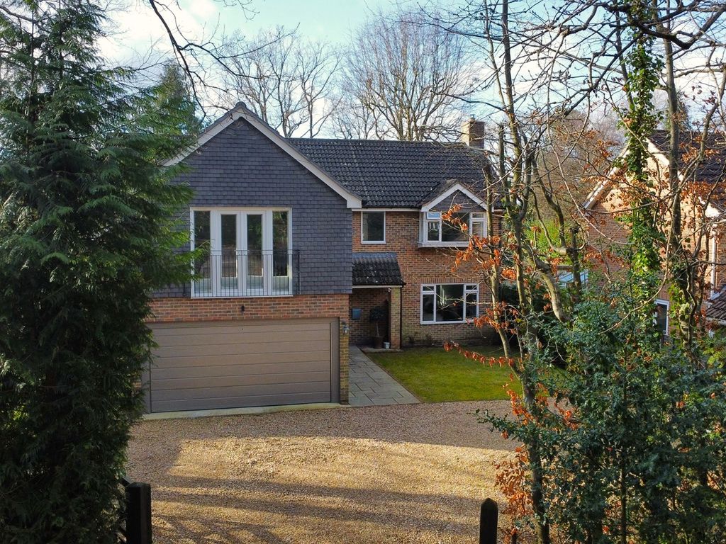 5 bed detached house for sale in St Catherines Road, Frimley Green GU16