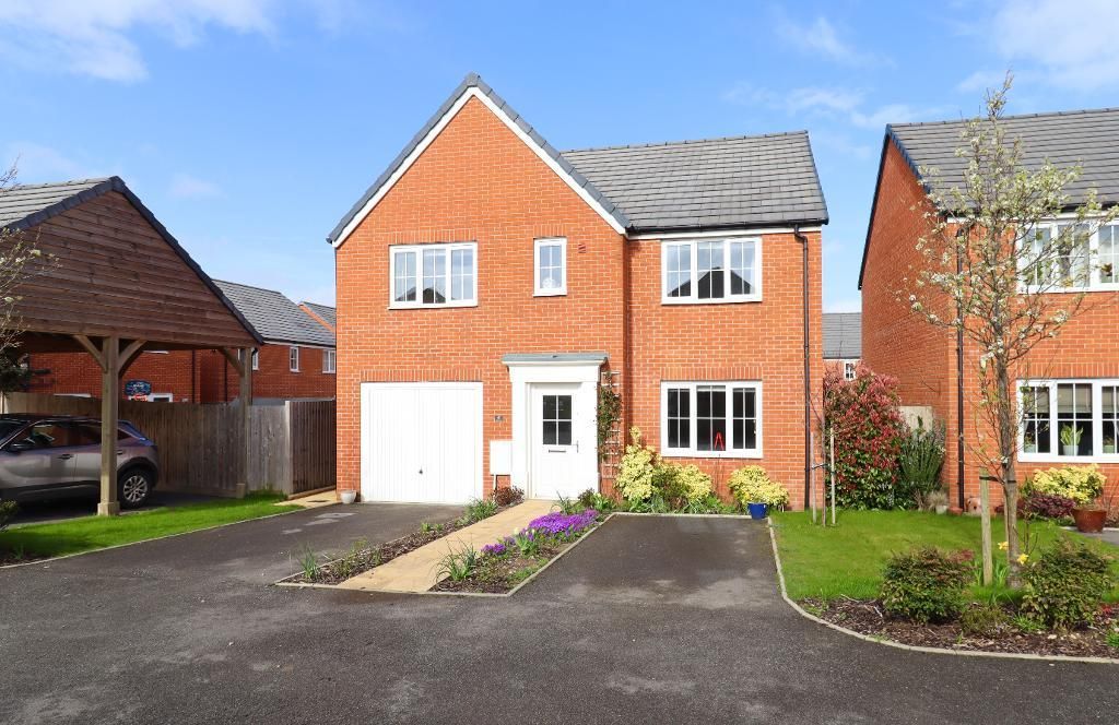 5 bed detached house for sale in Bluebell Drive, Aylesham, Canterbury