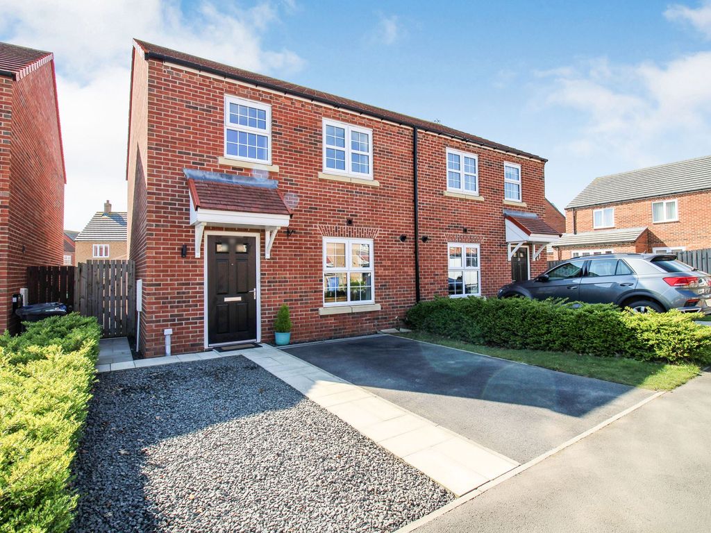 3 bed semidetached house for sale in Geranium Drive, Morpeth NE61 Zoopla