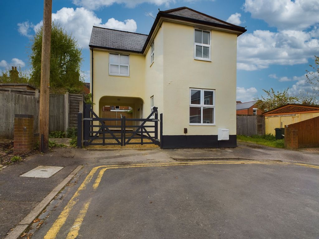 3 bed detached house for sale in Westbourne Terrace, Reading RG30 Zoopla