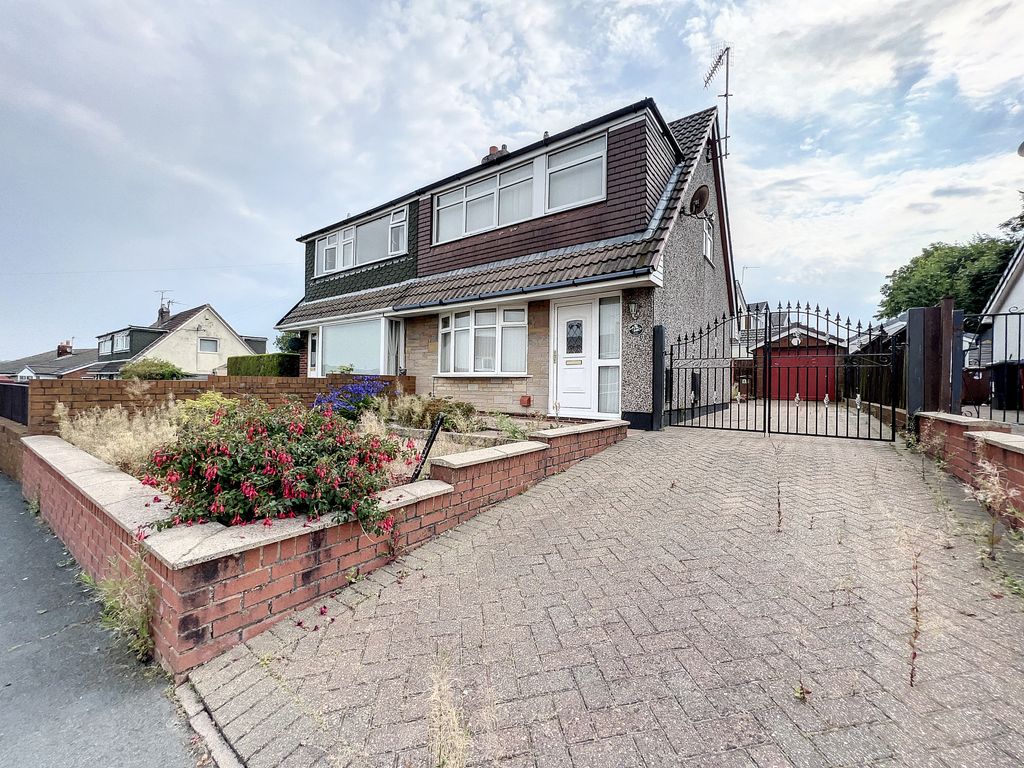 3 bed semidetached house for sale in Beechwood Drive, Blackburn BB2