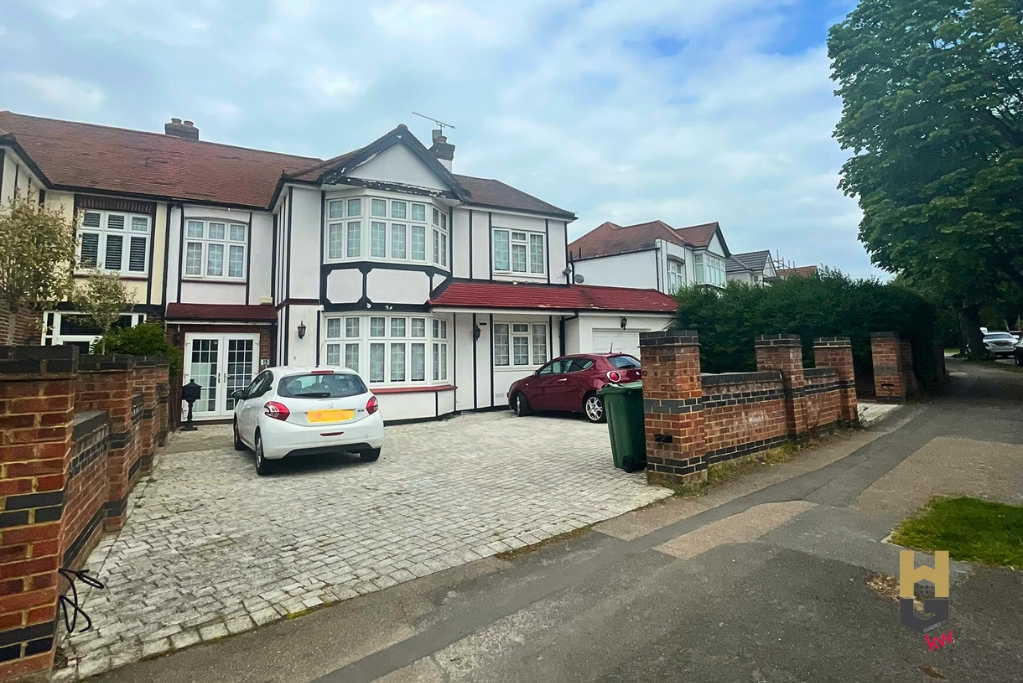 5 bed semidetached house for sale in Nevin Drive, London E4 Zoopla