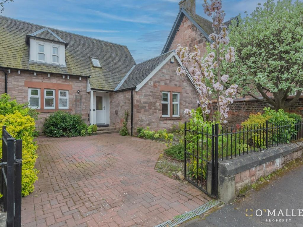 3 bed detached house for sale in Coningsby Place, Alloa FK10 Zoopla