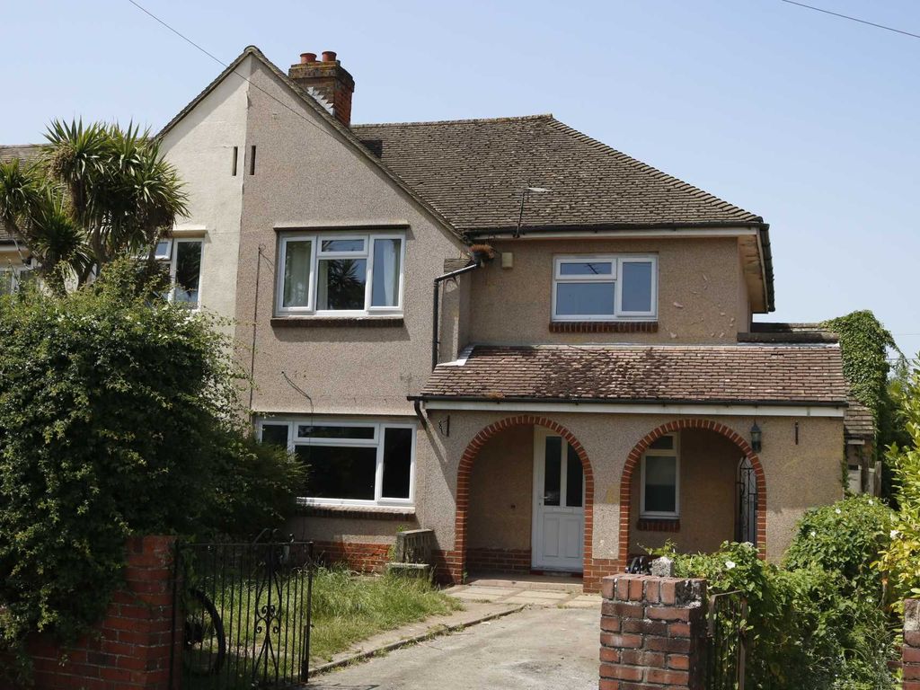 3 bed terraced house for sale in Trinidad Crescent, Poole BH12 Zoopla
