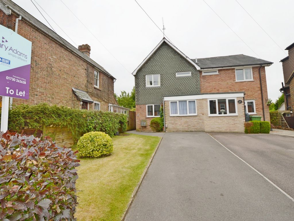 3 bed semidetached house to rent in 29A Rushes Road, Petersfield