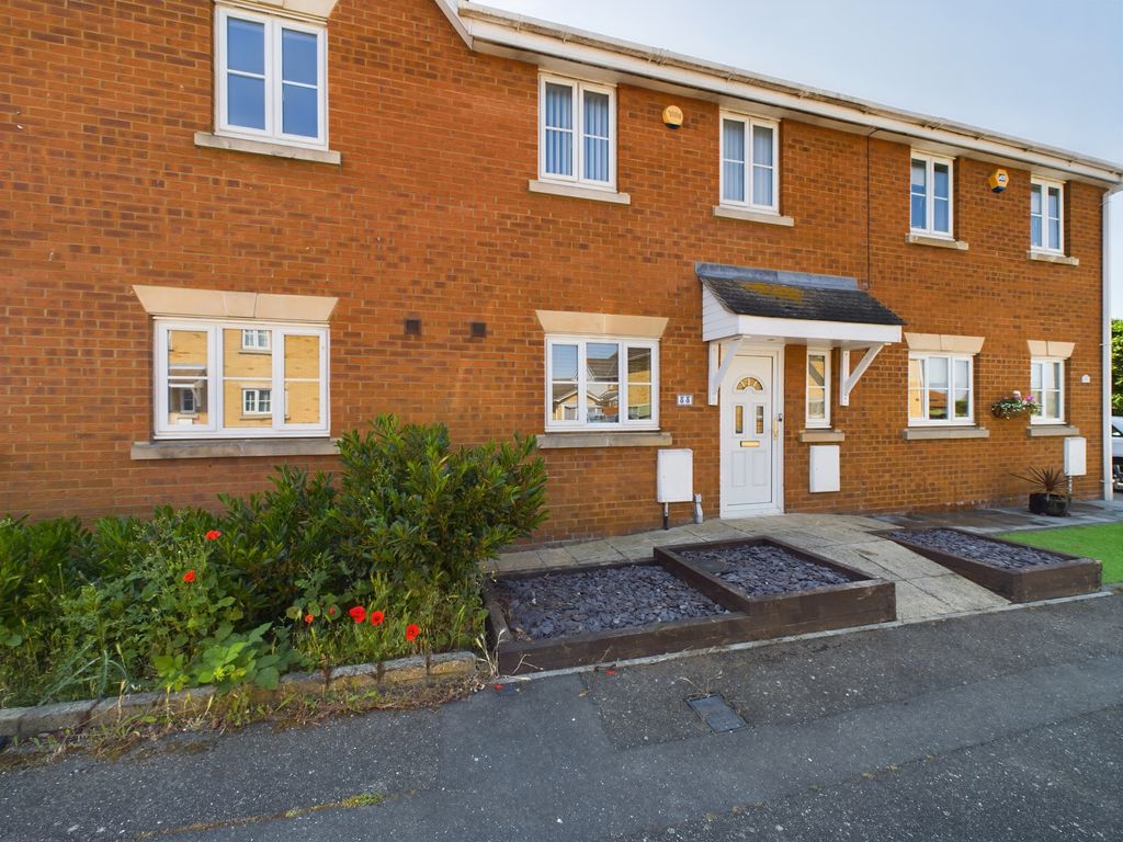2 bed terraced house for sale in Jasmine Close, Canvey Island SS8 Zoopla