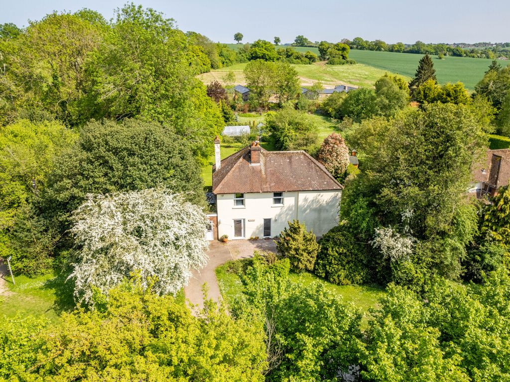 4 bed detached house for sale in Marshalls Heath Lane, Wheathampstead